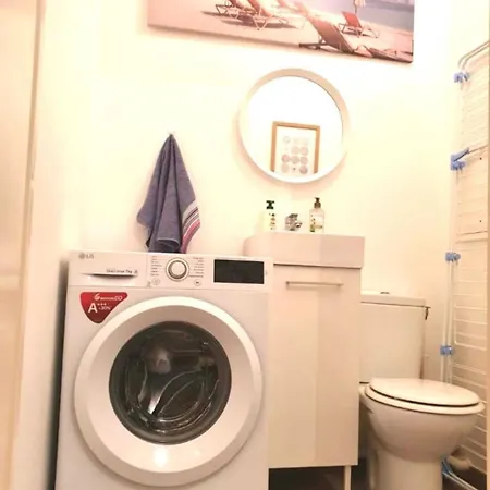 Nanterre Home * Nanterre